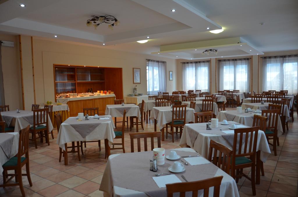 Hotel Pineta Falcade Buitenkant foto