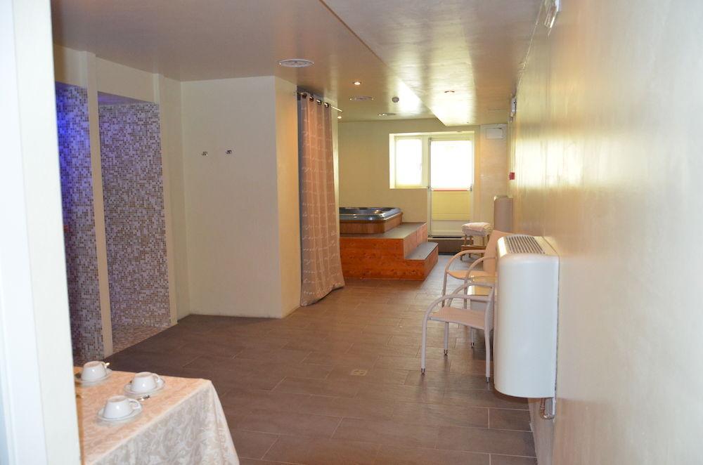Hotel Pineta Falcade Buitenkant foto